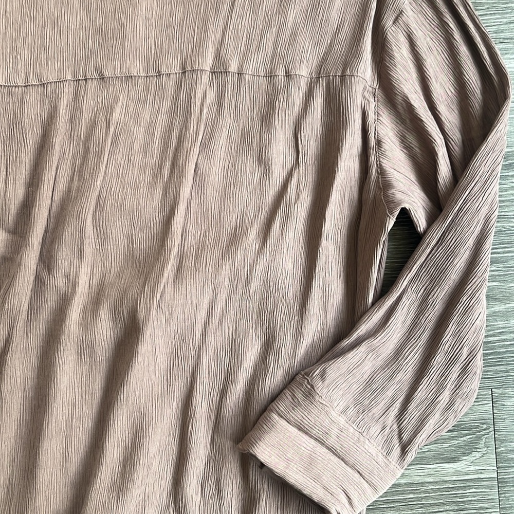 Abercrombie & Fitch Button Down Shirt - Picture 8 of 8